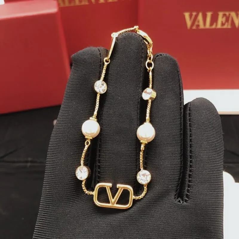 valentino bracelets pour femme s_12615253